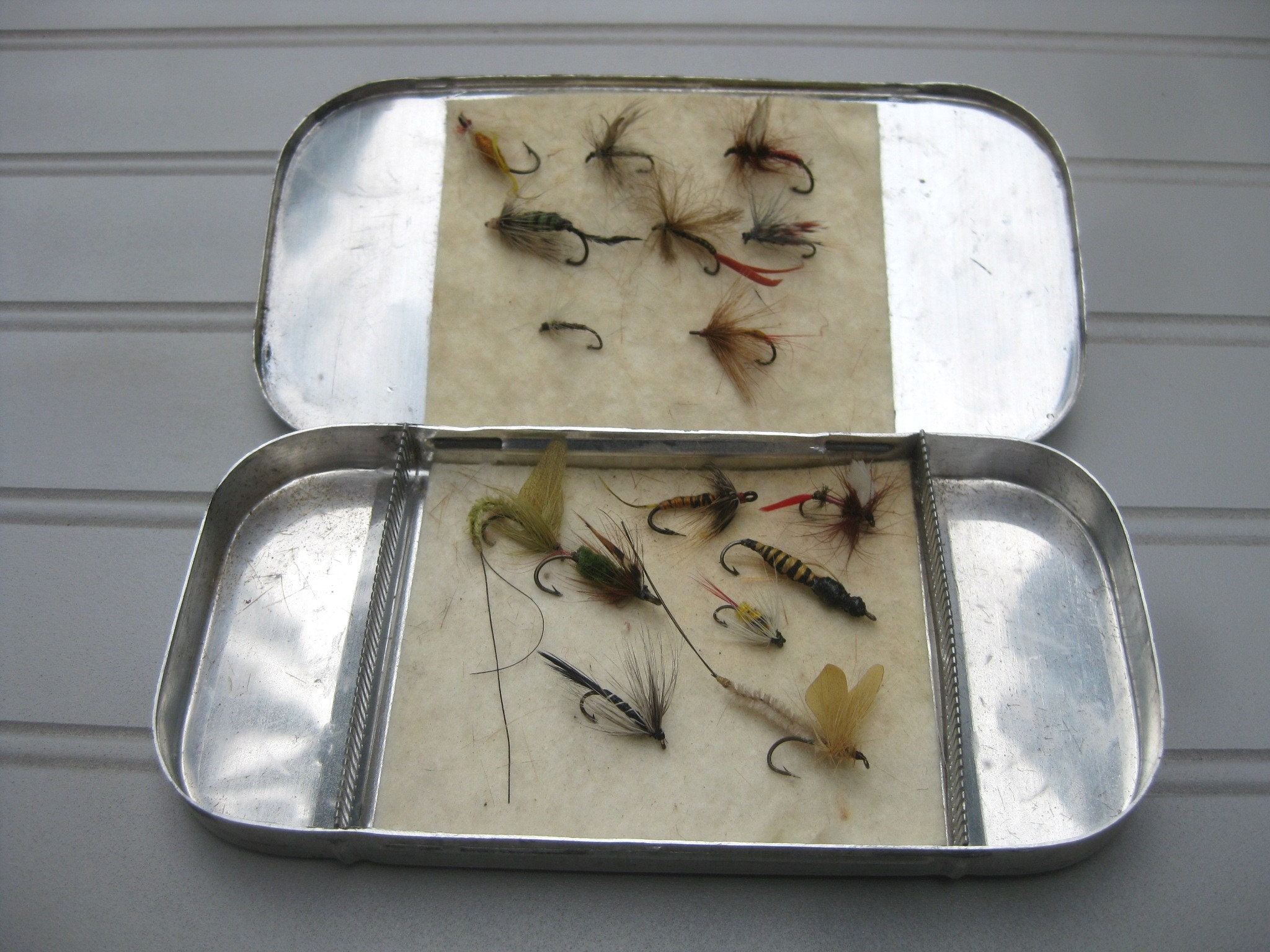 Vintage Aluminum Fly Fishing Box Fly Case W/ Handcrafted Flies