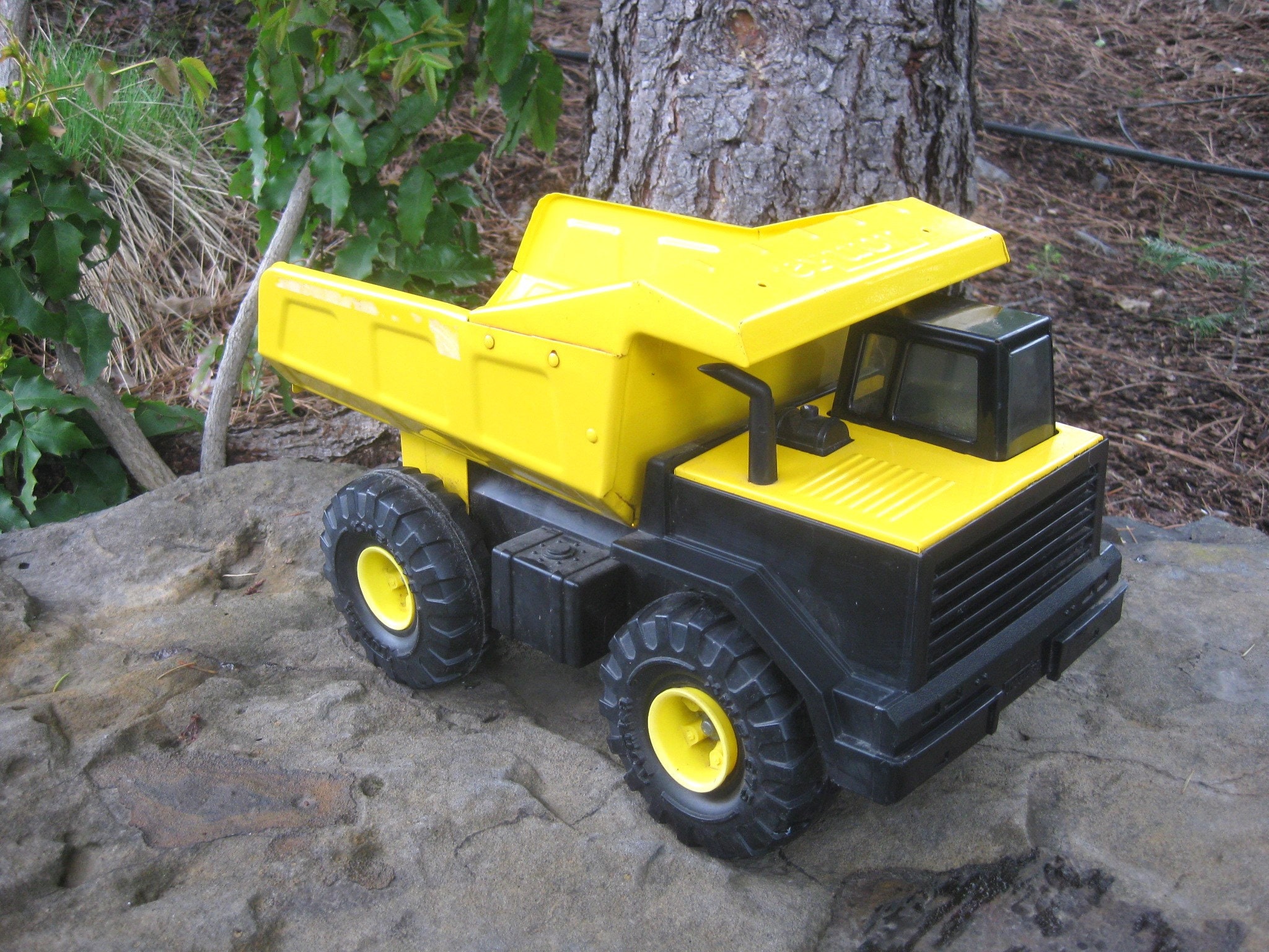 Ancien Camion Benne Jaune Tonka Métal Collection