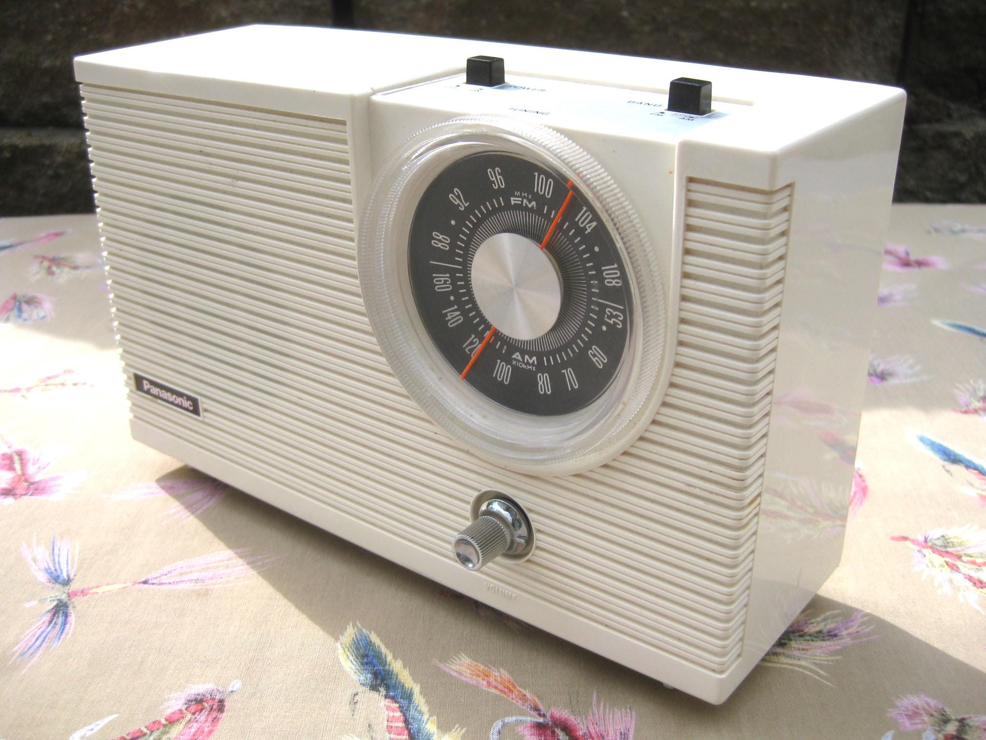 Retro 1960s Panasonic AM/FM Radio Model RE-6192 Japan - Etsy