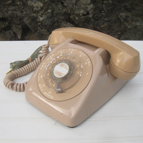 Classic Beige AUTOMATIC ELECTRIC Rotary Dial Desk Telephone w/ Cord  USA