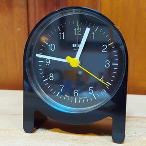 Braun alarm clock 4761 AB2, Dieter Rams, Jurgen Greubel Braun alarm clock 4761 AB2, Dieter Rams, Jurgen Greubel