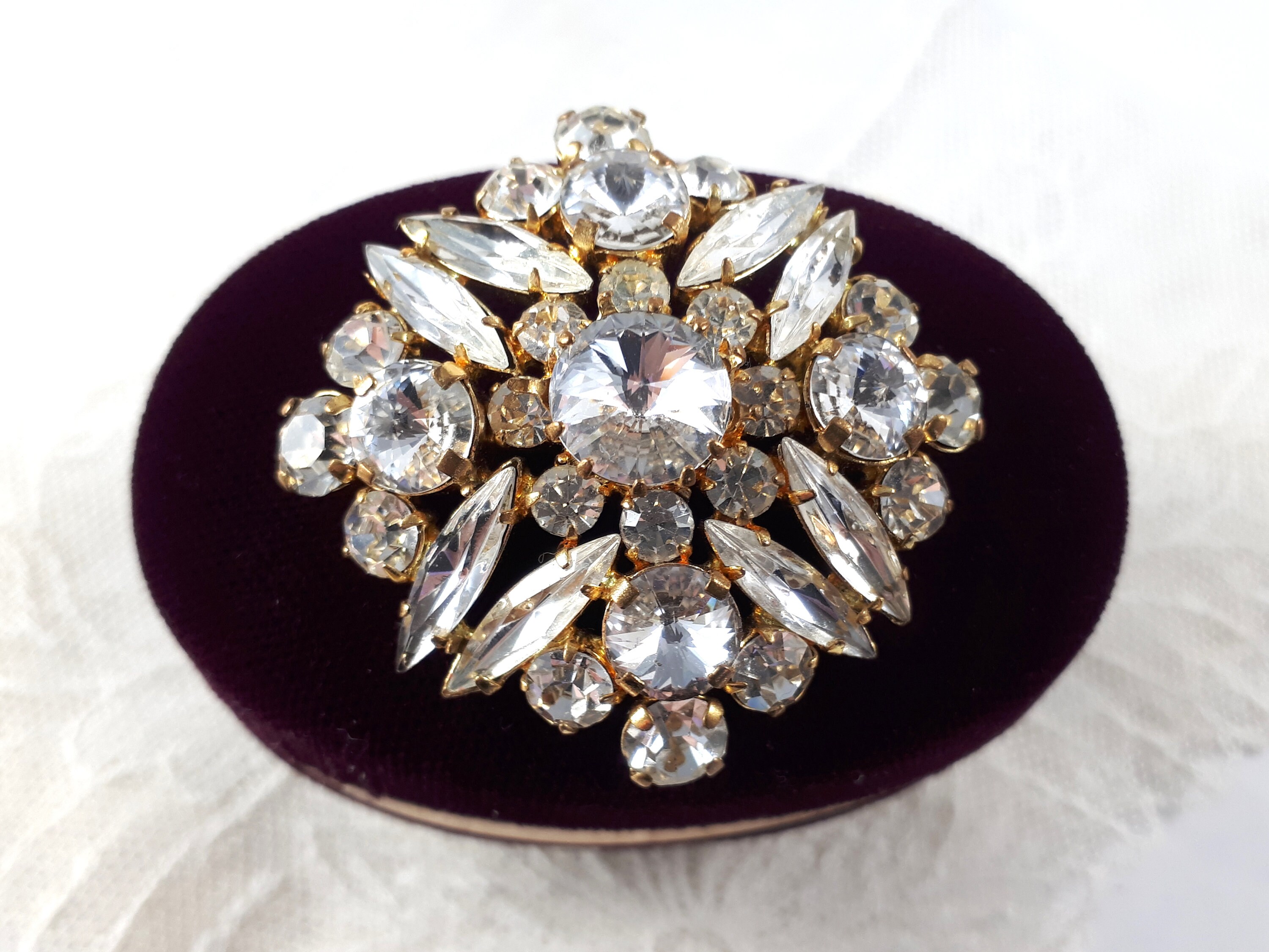 第一ネット ⛰1950 Brooch Ouatrefoil Crystal Austrian ブローチ