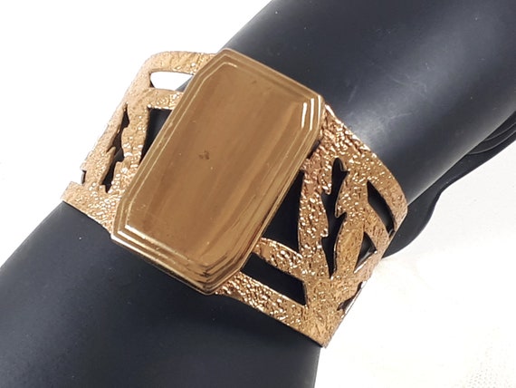 Vintage Art Deco Hinged Cuff Bracelet, Gilt Brass… - image 4