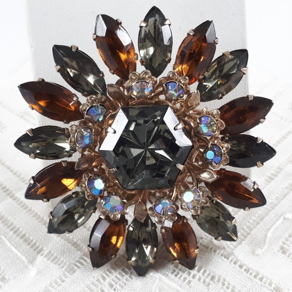 Vintage Floral Rhinestone Brooch, Topaz Pin, Black Diamond, Birthday Gift for Her, Jewel Lapel Pin, Sunflower Pin View 3