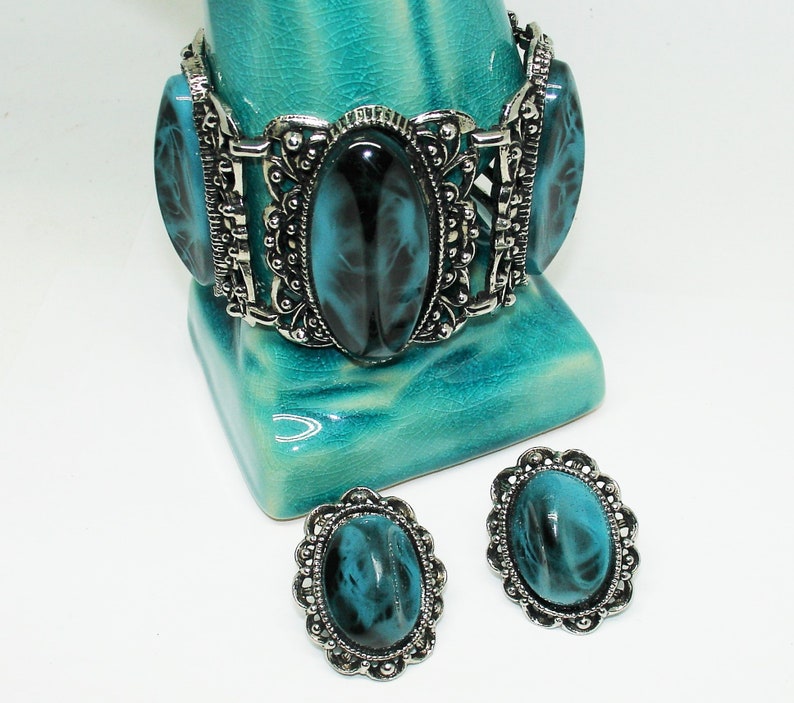 Vintage Thermoset Jewelry Set Mid Century Vintage 1960s Marbled Turquoise Cuff Bracelet /& Earrings