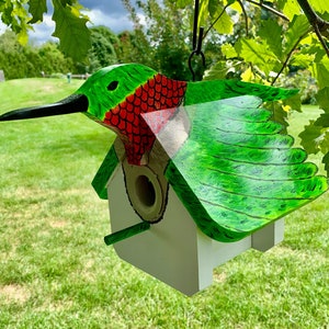 Hummingbird House image 1