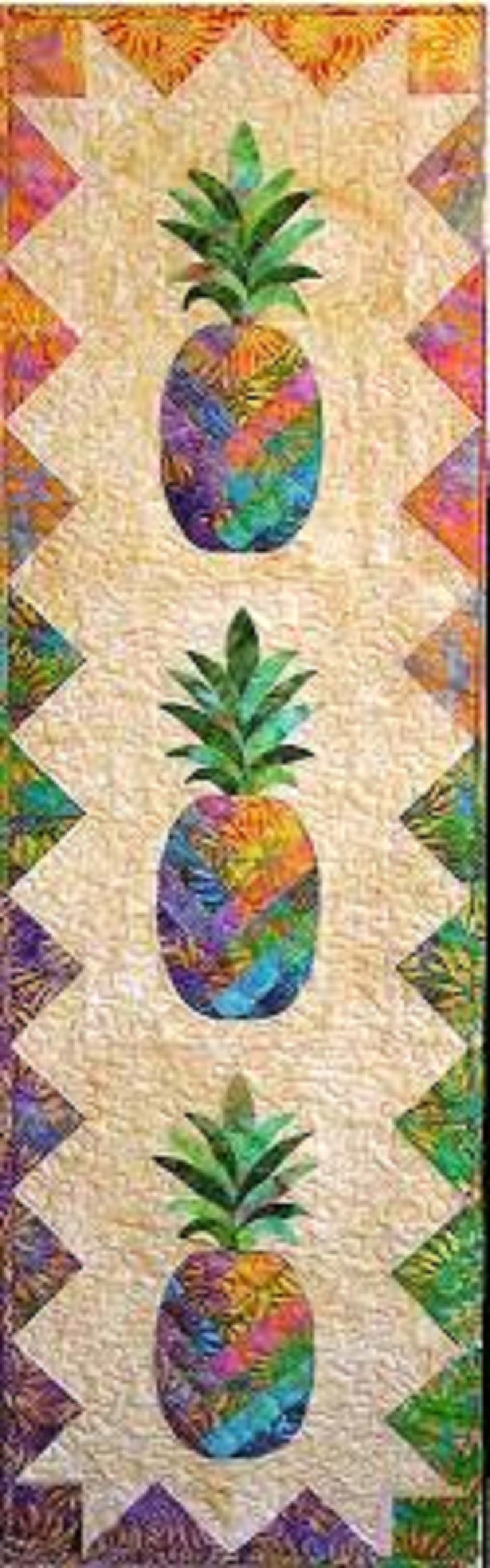 Wool Applique KIT Quilted Table Runner Pineapple Design Etsy