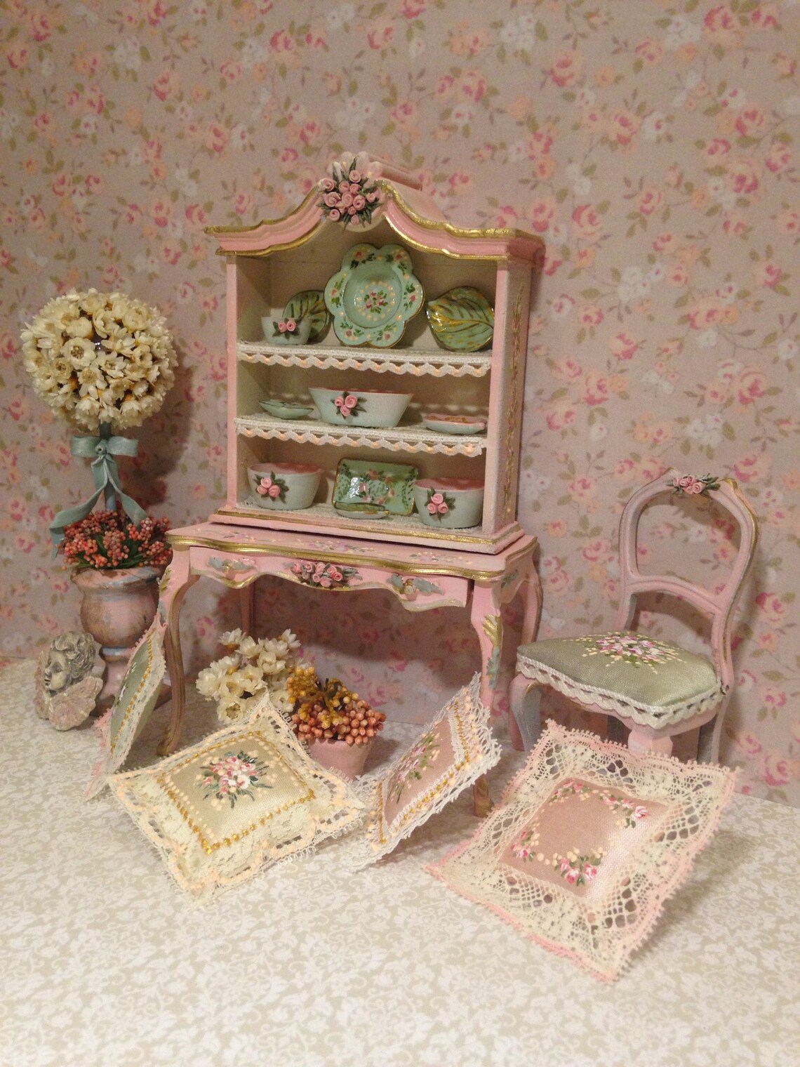 Cupboard with pink flowers 1/12. Hand painted furnitures Etsy