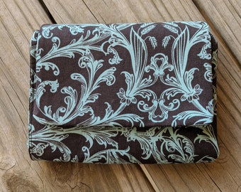 Personalized Swirls /& Floral Genuine Leather Small Framed Wallet