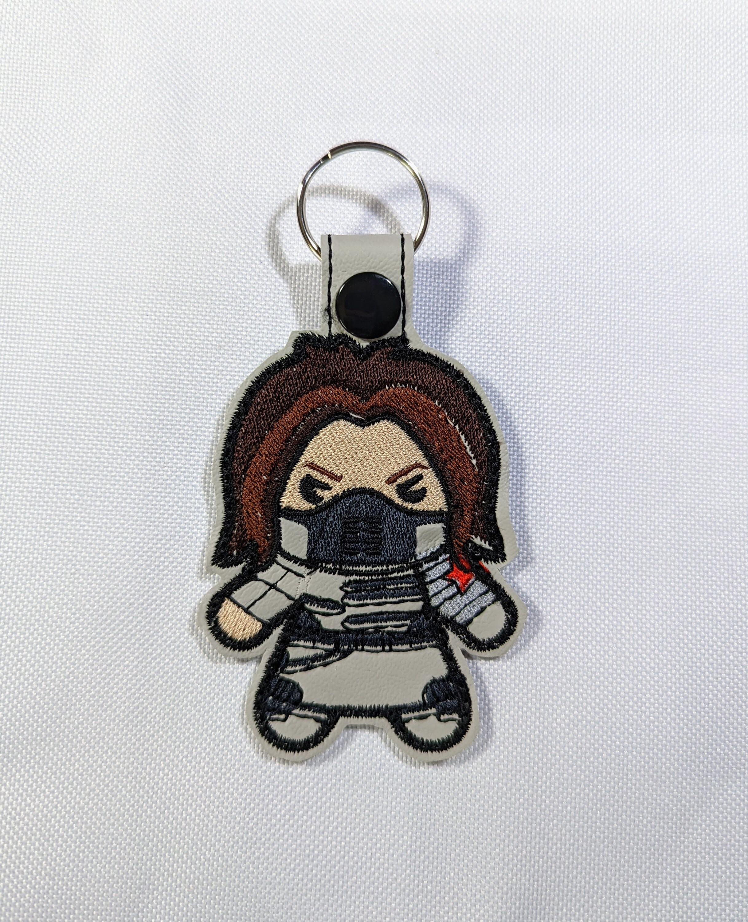 キーホルダー・アクリルキーホルダー Winter Soldier Bucky Arm Keychain marvel s-l400.jpg