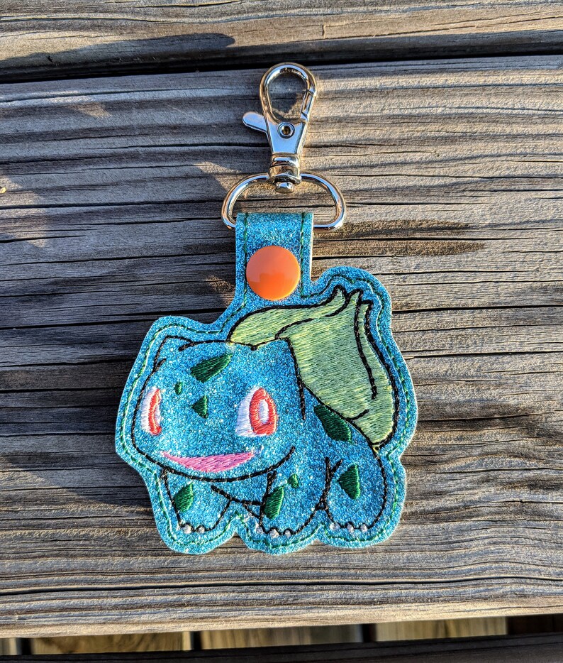 Bulbasaur Keychain Bulbasaur Keyfob Pokemon Keychain Etsy
