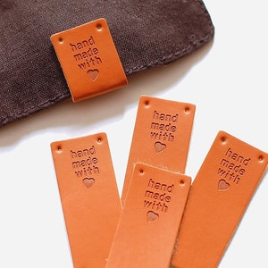 Set of 40 pcs Washable Faux Leather labels with imprint &quot;hand made with love&quot;
