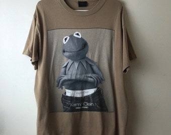 トップス VINTAGE 90s Kermit Clein tee Vintage Changes Kermit the Frog Calvin Klein Parody Tee in Grey