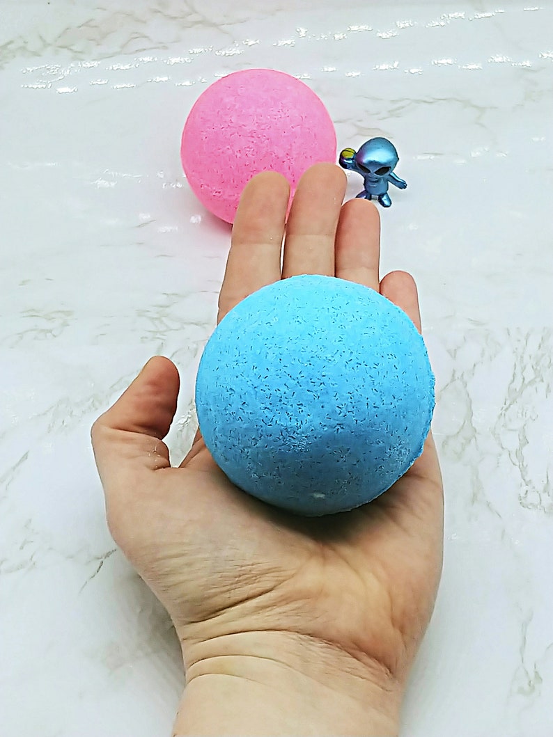 Bombe de bain surprise avec le