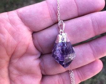 Amethyst Crystal Point Necklace, Healing Crystal Necklace, Amethyst Protection Necklace, Metaphysical Jewelry, Feb Birthstone Gift for Her