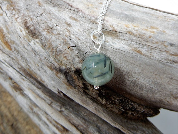 Natural 65/'/' Prehnite Necklace Long necklace