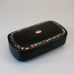 Antique Snuff Box, Victorian Papier-mâché Snuff Box, Lacquered Tobacco Box, Abalone Shel, Pills box