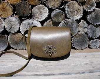 Bolso bandolera vintage de piel verde tipo sillín
