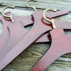 4pcs. wooden hangers, vintage wooden hangers, wood hangers, wooden clothes hangers, old vintage wood hangers, retro old wood hangers