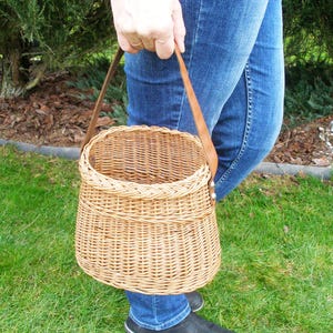 Borsa in vimini anni '70, borsa di paglia, borsa da donna, borsa rigida in pelle, borsa di paglia, borsa di paglia, borsa intrecciata, marrone chiaro beige