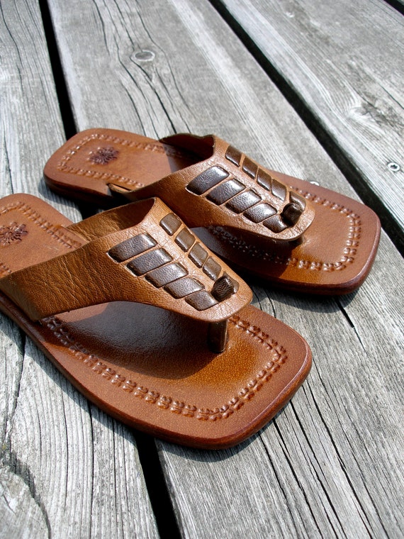 kids leather flip flops