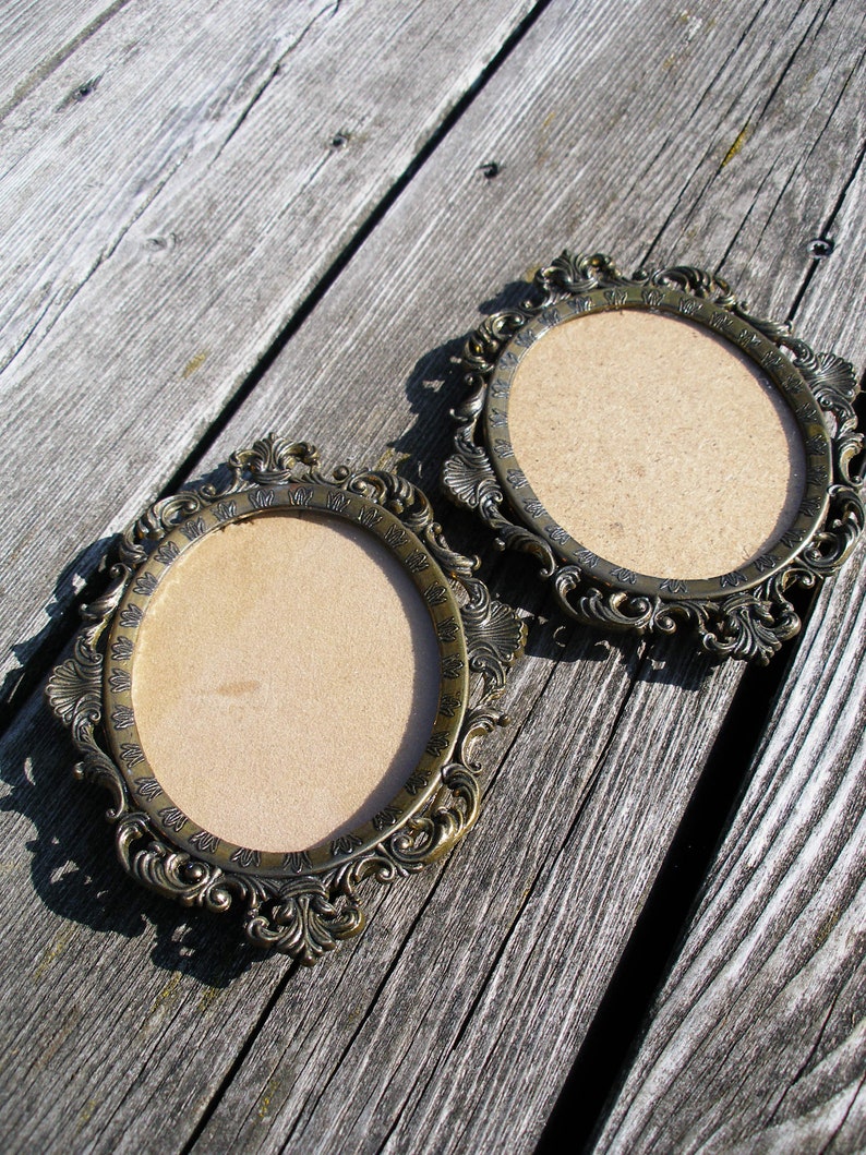 Vintage 60\u2019s brass photo frame-Ornate brass frame-Brass picture frame-Vintage brass glass photo frame-Home D\u00e9cor-Housewarming Set of 2 pcs
