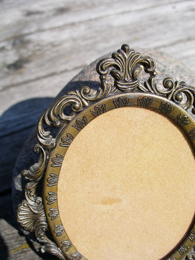 Vintage 60\u2019s brass photo frame-Ornate brass frame-Brass picture frame-Vintage brass glass photo frame-Home D\u00e9cor-Housewarming Set of 2 pcs