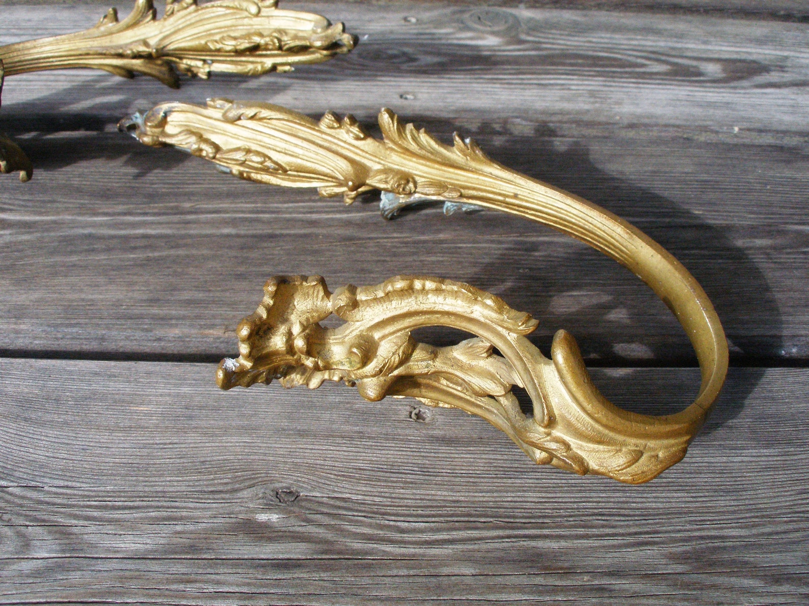 Vintage Brass Curtain Tie Backs Pair Floral Leaf Curtain Etsy
