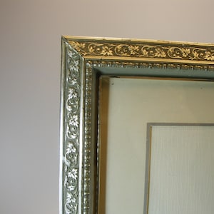 Large 10x12 inches brass picture frame with convex glass-Brass picture frame-Vintage Ornate brass frame-Old frame-Home Décor-Housewarming