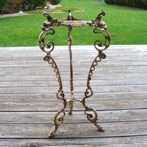 22"H Brass Plant Stand, Vintage Brass Planter Holder, Bucket Stand, Flower Pot Stand, Art Deco, Brass Art, Home Décor, Garden Decor