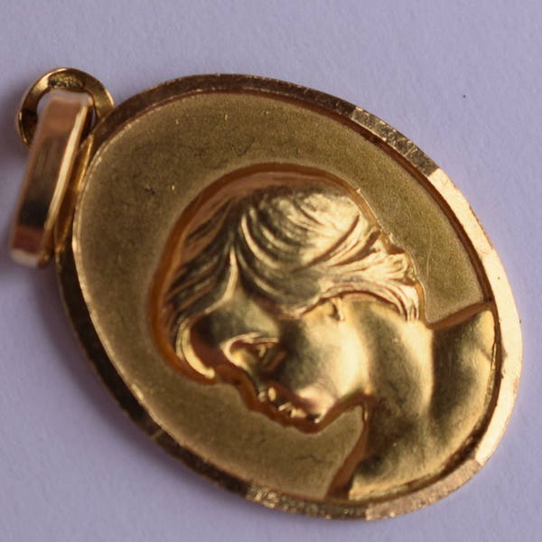 Médaille de baptême en or 18 carats, pendentif en or religieux vintage, breloque pour bébé, collier cadeau de baptême de communion de communion de bébé