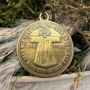 Antike heilige Tunika der Reliquien-Medaille von Jesus Christus, das nahtlose Gewand von Jesus-Anhänger, spirituelles Geschenk