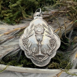 Holy Communion Silver Pendant, Heirloom Jewelry with a Chalice Wheats and Bunch of Grapes, Religious Medal dated 1897 Initials JD
