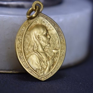 Jesus Christ Gold Pendant, Religious Medal, Murat Vintage Jewelry, Catholic Gift