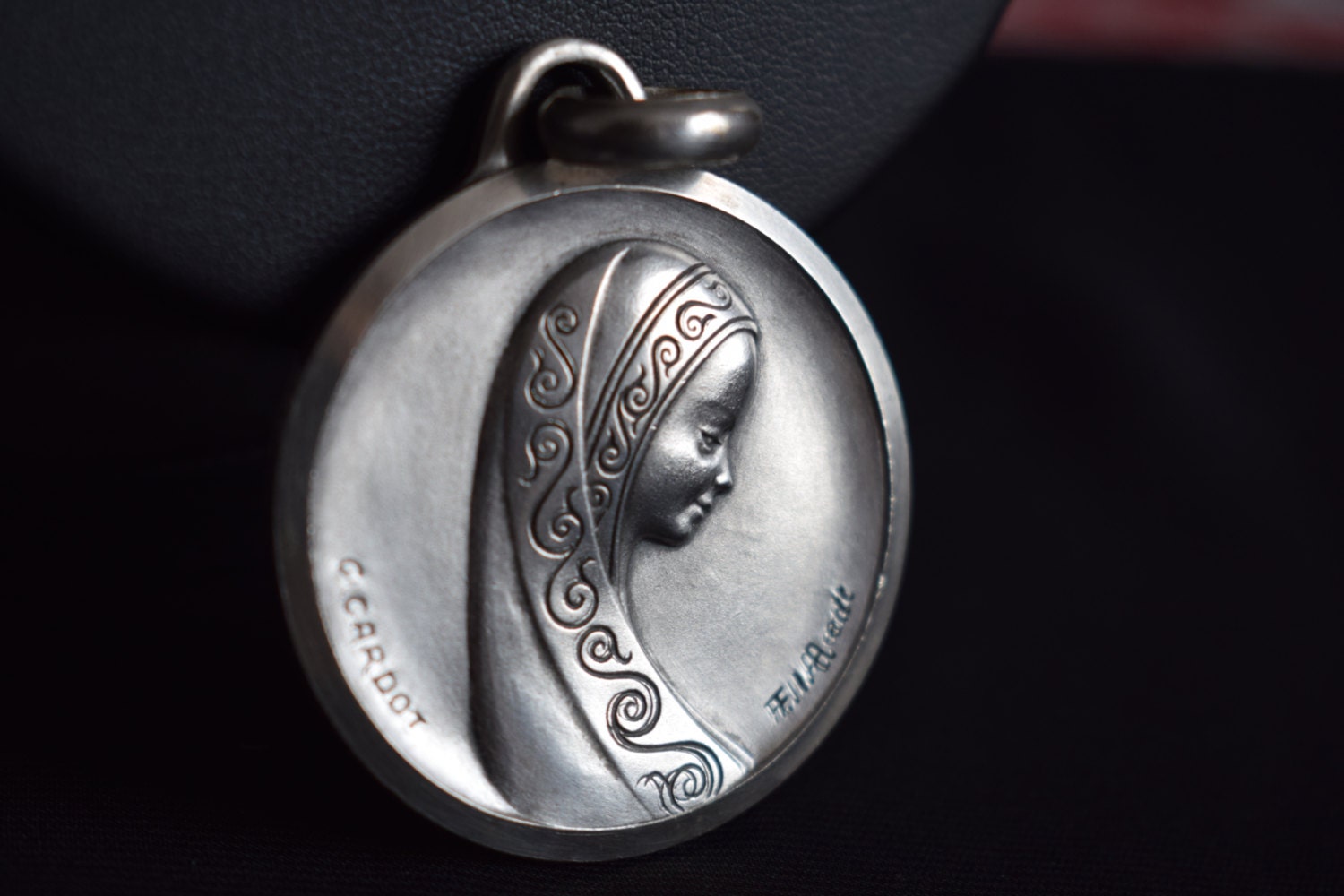 Our Lady Virgin Mary de C Cardot - Français Modernist Vintage Large Bronze Religious Medallion Penda