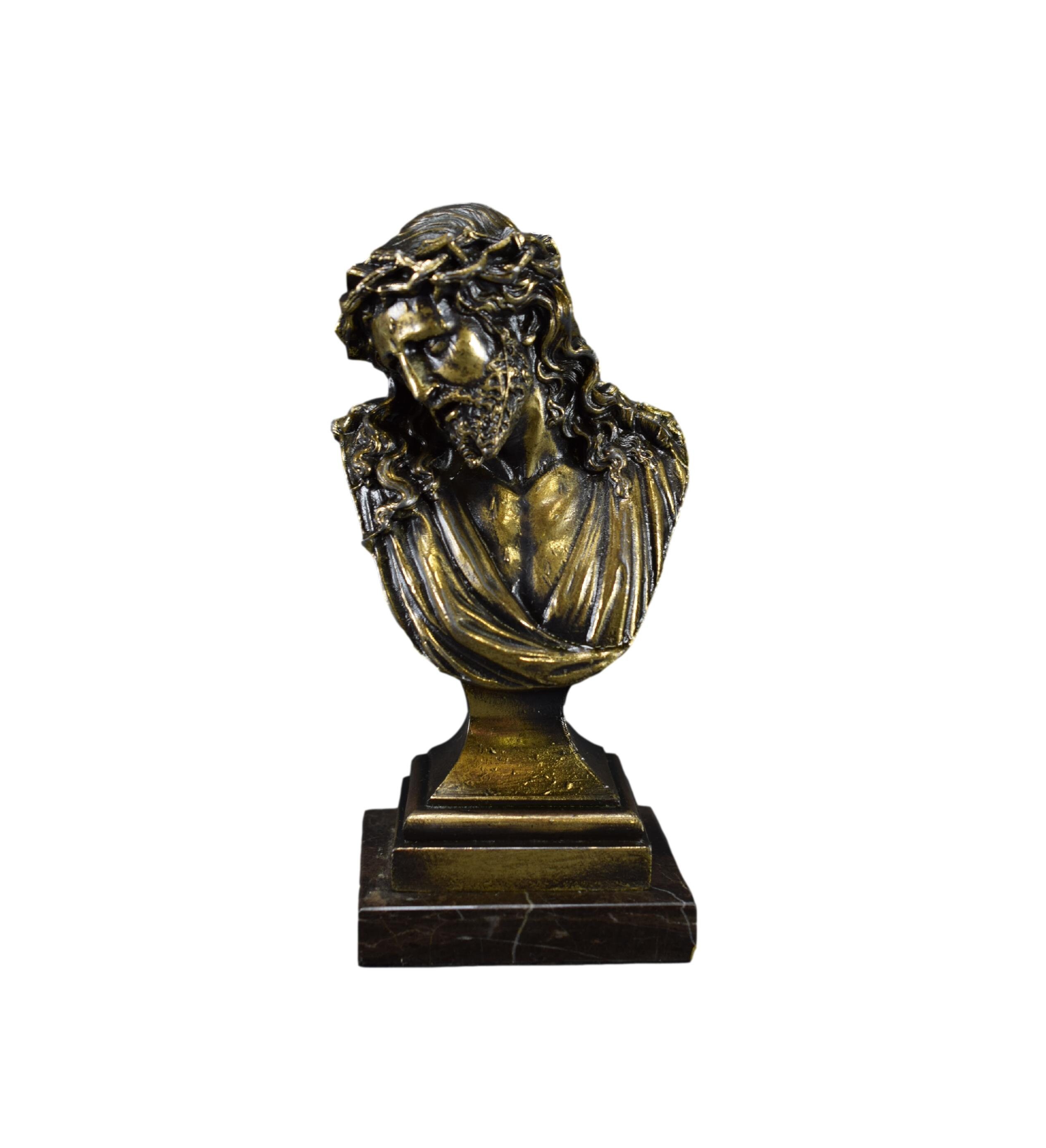 statue de Jésus Vintage Signée