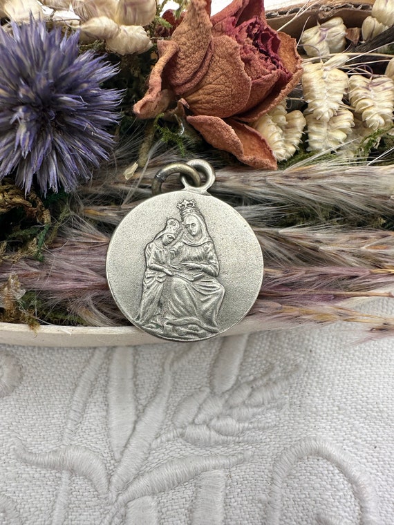 Saint Ann Medal, Virgin Mary and Saint Ann Pendan… - image 2