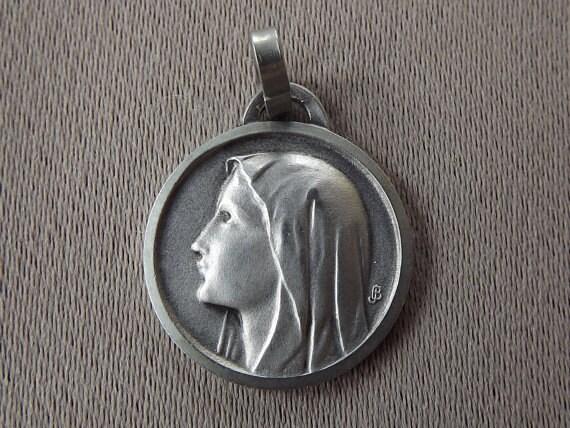 Médaille de La Vierge Marie Notre-Dame Lourdes - Français Médaille Religieuse Pendant Charm Cadeau C