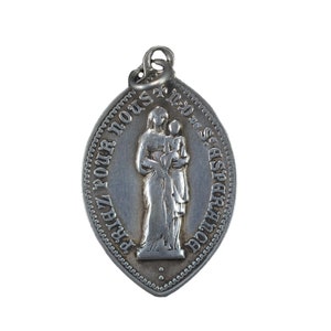 Our Lady of Hope Sterling Silver Mary Medal Paris