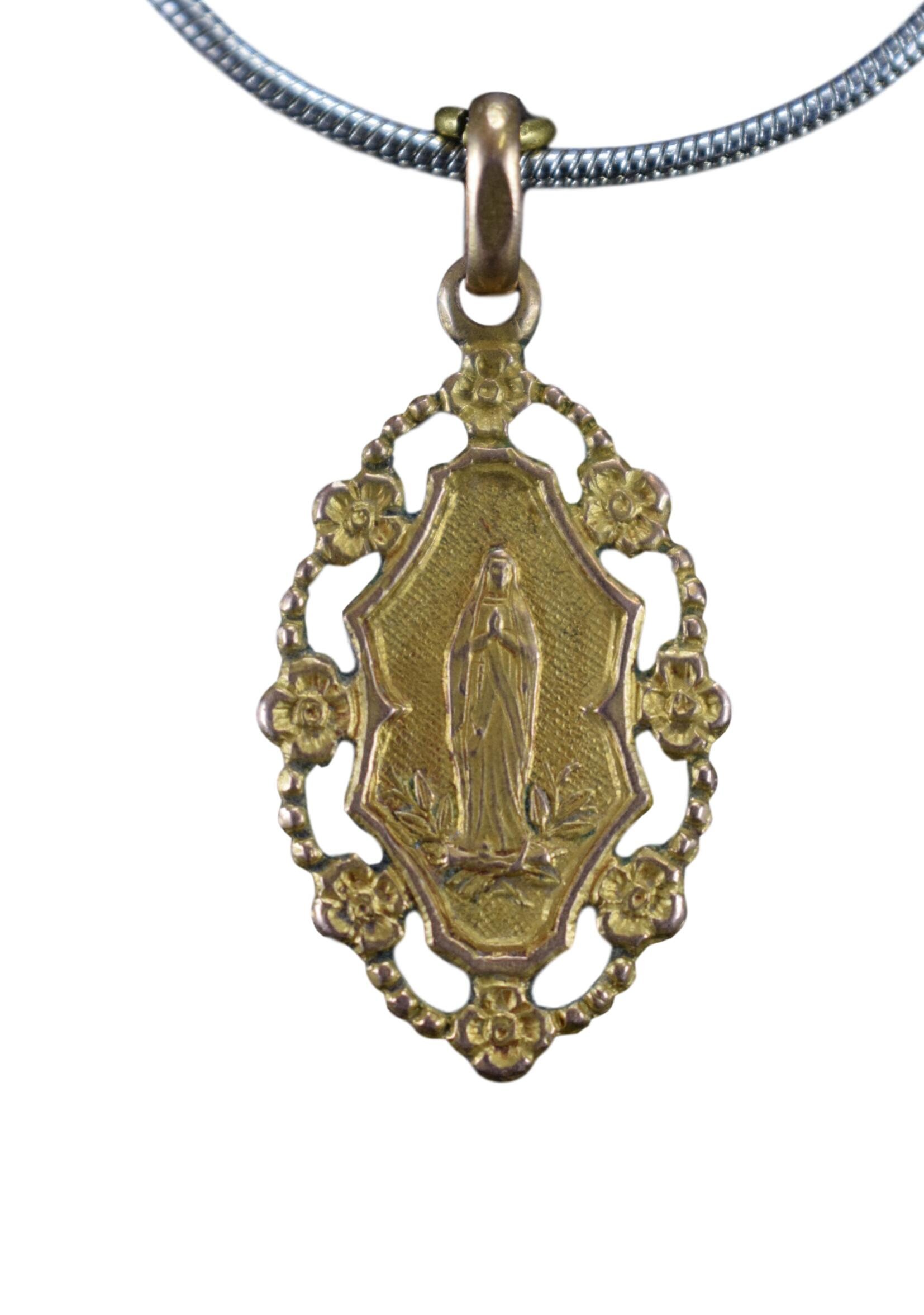 Locket Gold Lourdes Openwork Pendentif