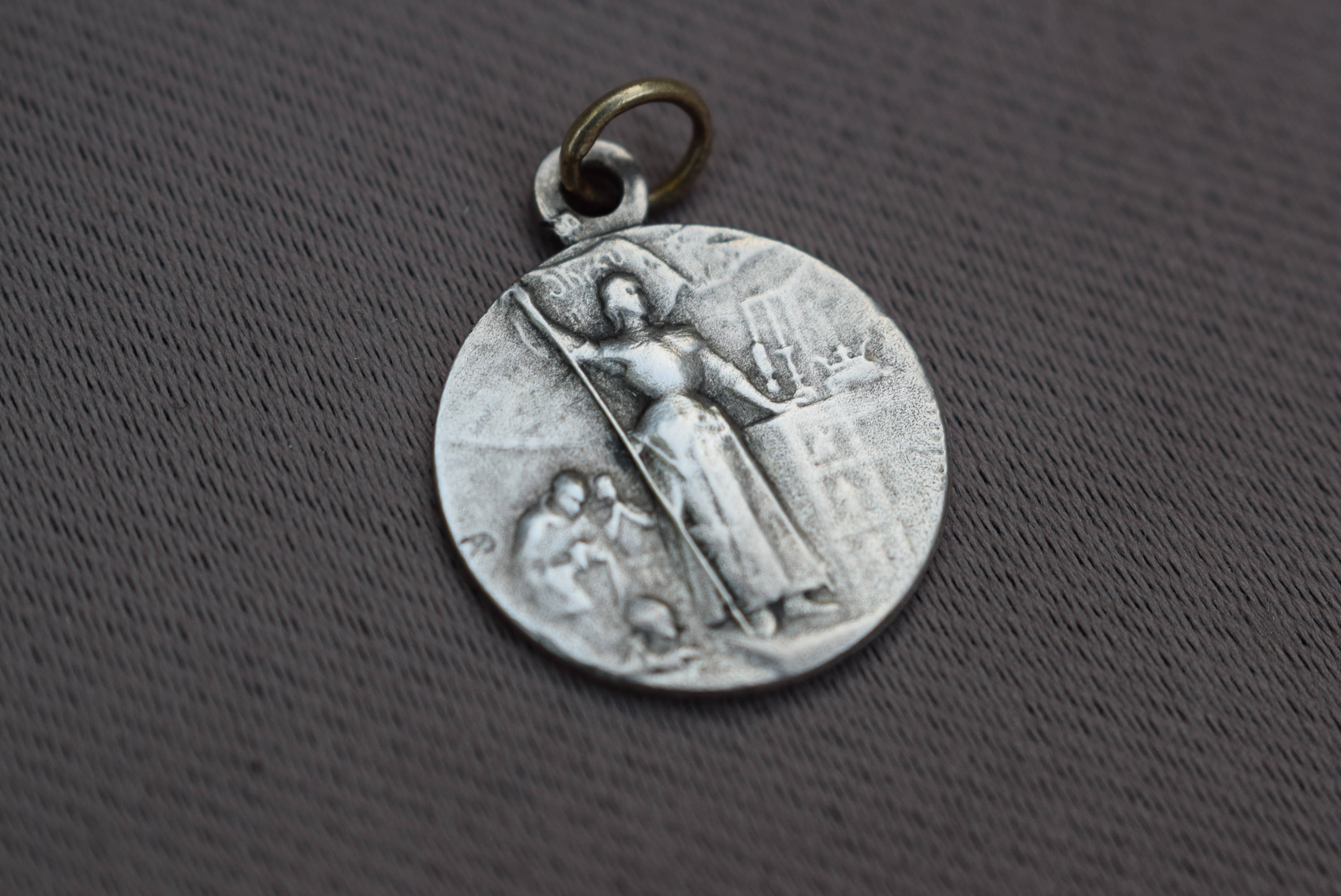 Médaille Sainte Jeanne d'arc - Français Médaille Religieuse Vintage Pendant Charm Pendentif Art Nouv