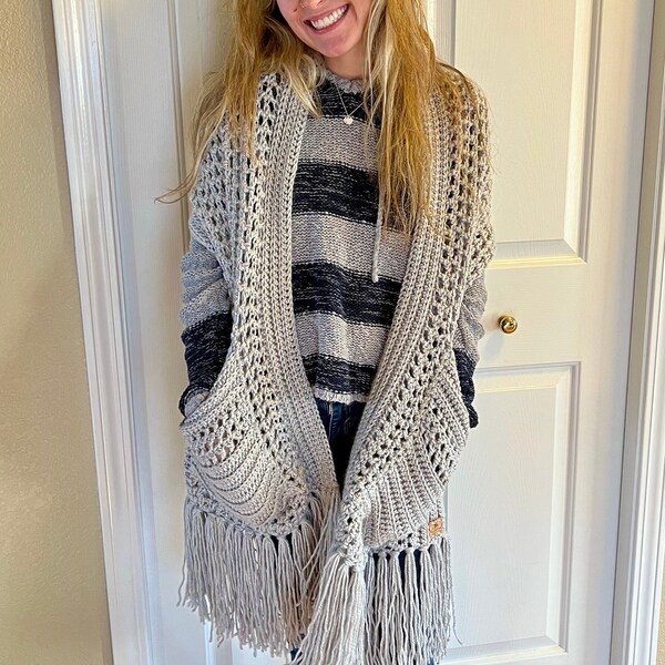 blanket shawl with pockets