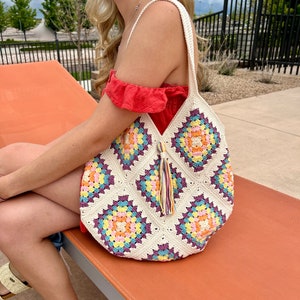 Crocheted Multi-Color Boho Tote Bag Beach Bag Market Bag Crochet Tote Bag Granny Square Bag Crochet Shoulder Bag Large Tote Bag image 7