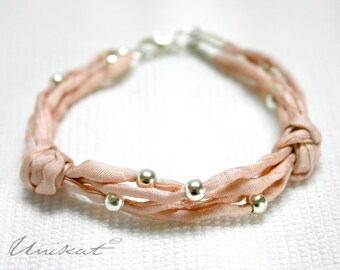 Bracelet en soie rose/argent