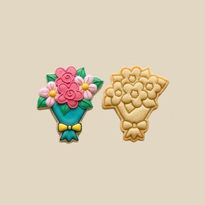 Flower bouquet cookie cutter & stamp for Mother's Day