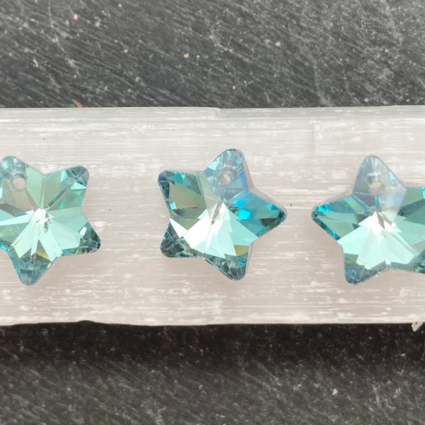 Aqua Star Beads, 14mm, AB Glass, Plated Glass, Aura Plated, Glass Star Beads, Faceted, Shimmery, Stars, Focal Beads, Blue Star