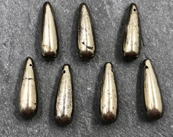 Une perle en pyrite de fer, 25 mm, larme, focale, or des imbéciles, goutte de pyrite de fer, larme de pyrite de fer, perle de pyrite, perle d'or des imbéciles