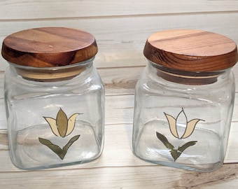 Anchor Hocking Floral Canisters: Square Glass Jars with Wood Lids (Set of 2)