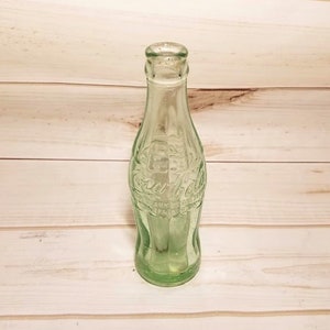 Coca Cola Bottle, Coca Cola Collectibles, Baltimore Decor Gifts for Him, Retro Diner, Maryland Vintage Bottle Shelf Decor, Retro Bar Decor