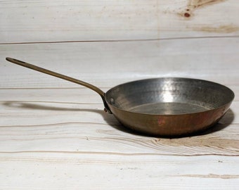 Havard Hammered Copper Pan Bronze Handle Cookware, Copper Anniversary Gift for Men, Farmhouse Kitchen, French Antiques Pan,  Cabin Gift